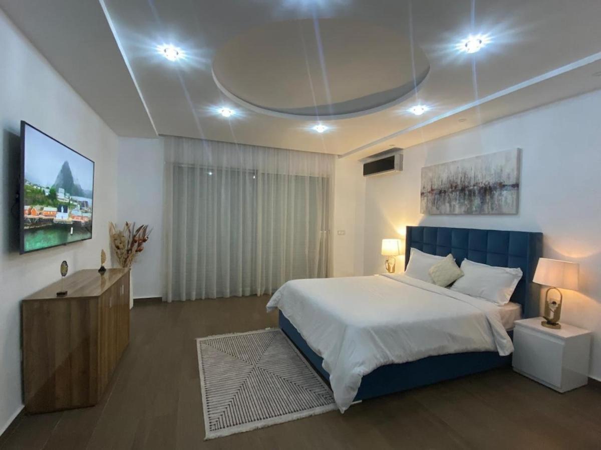 Apartment Seaview In Prime Location *