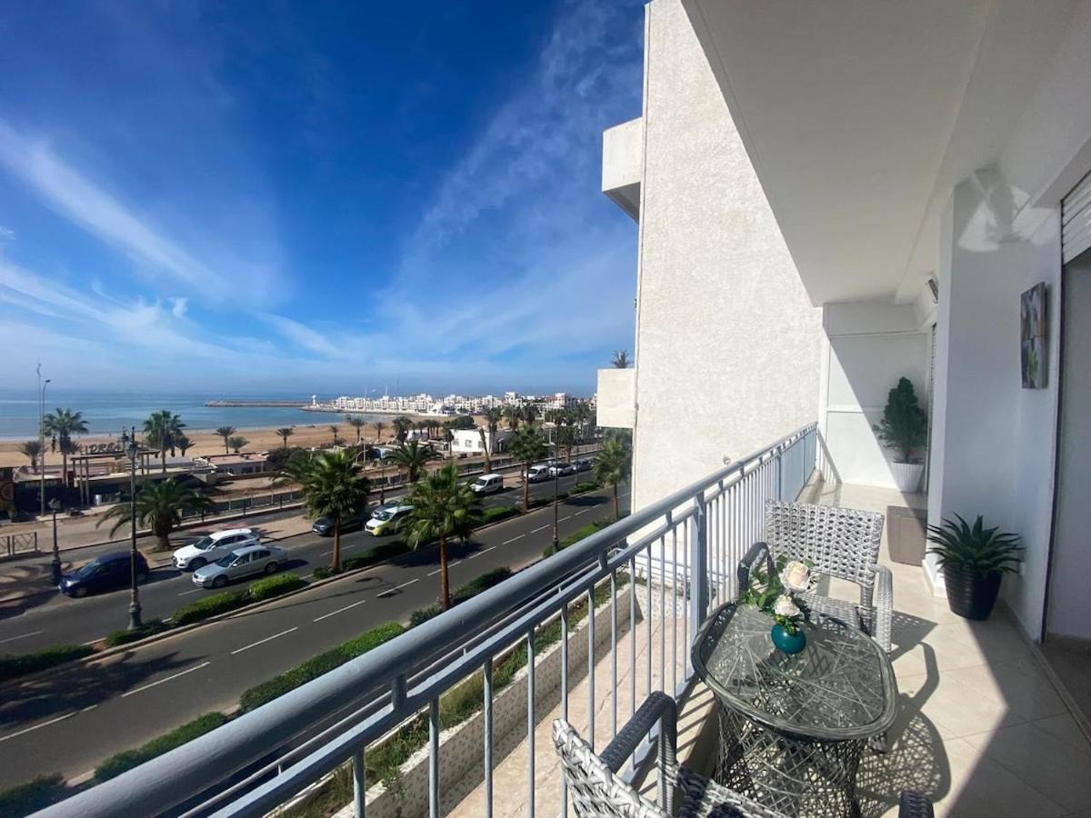 Seaview In Prime Location Apartment *